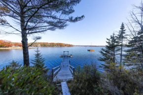 Oasis on Linekin Bay